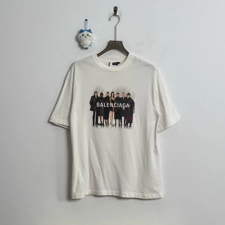 Balenciaga Balenciaga Portrait Logo Short Sleeve Tee - dmc Size US XXS / EU 40 - 1 Thumbnail