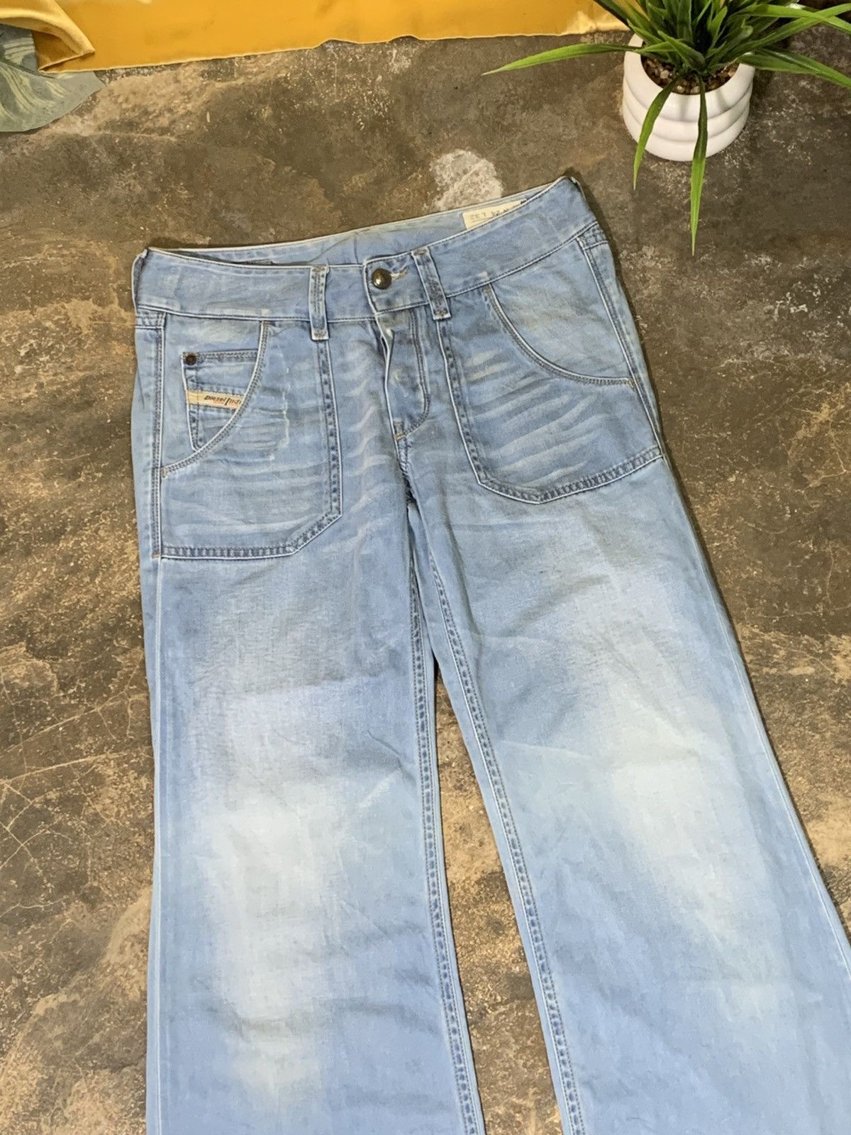 Diesel Diesel Wirky Flare Baker Jeans Size 28" / US 6 / IT 42 - 2 Thumbnail