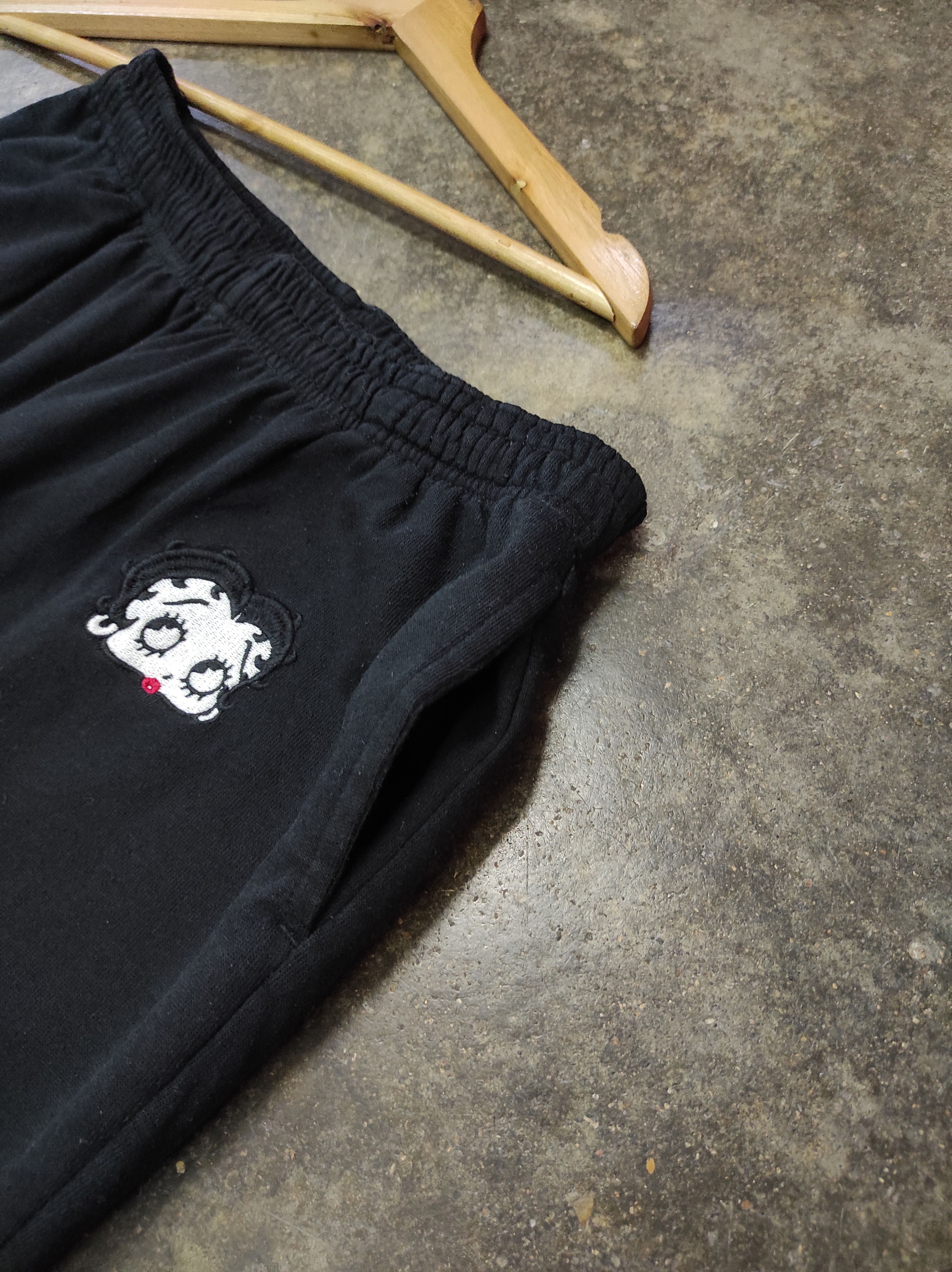 Cartoon Network × Japanese Brand BETTY BOOP SPELLOUT JOGGER PANTS Size 32" / US 10 / IT 46 - 3 Thumbnail