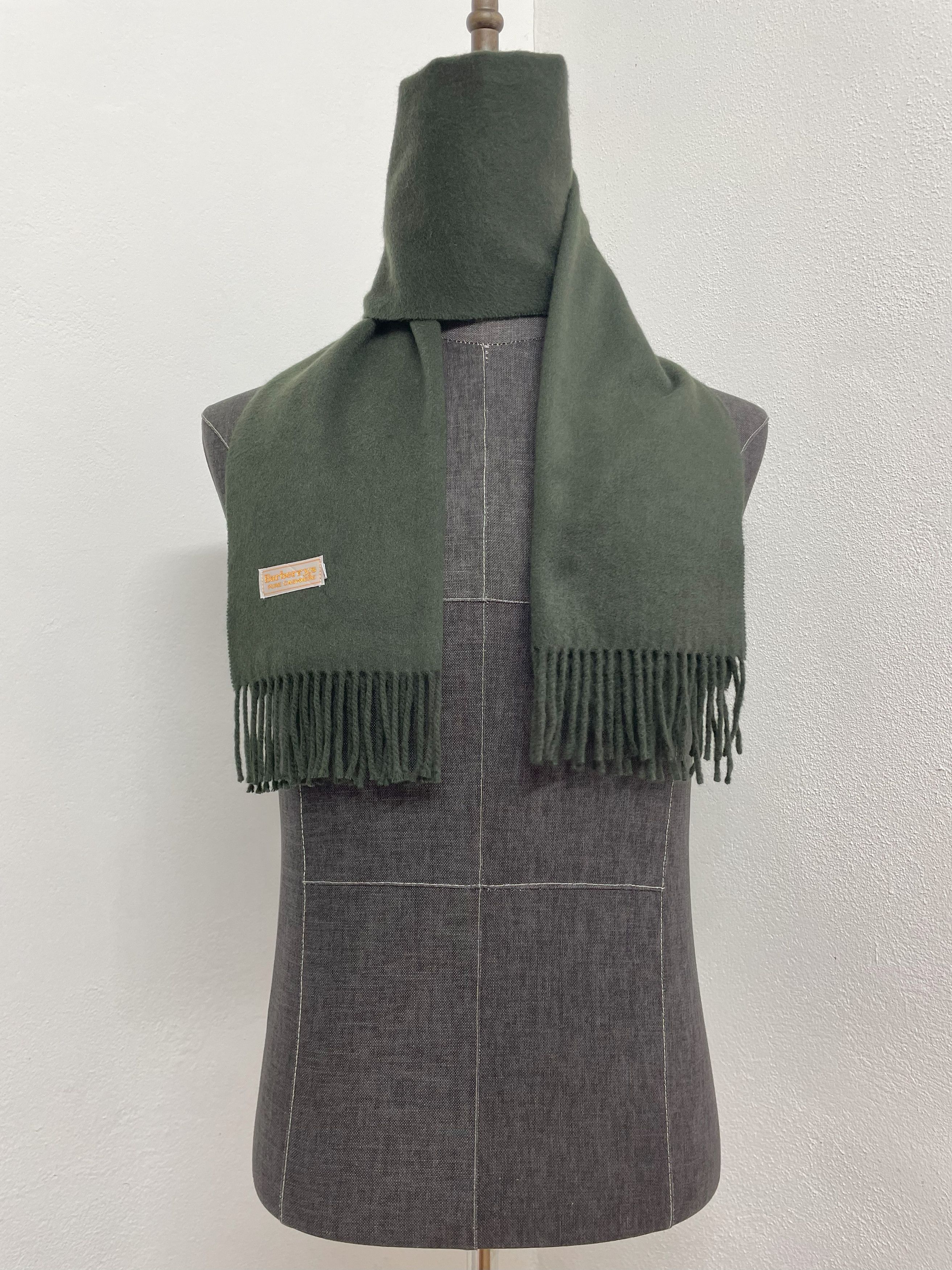 Burberry Burberry Scarf / Muffler - 6189 Size ONE SIZE - 1 Thumbnail