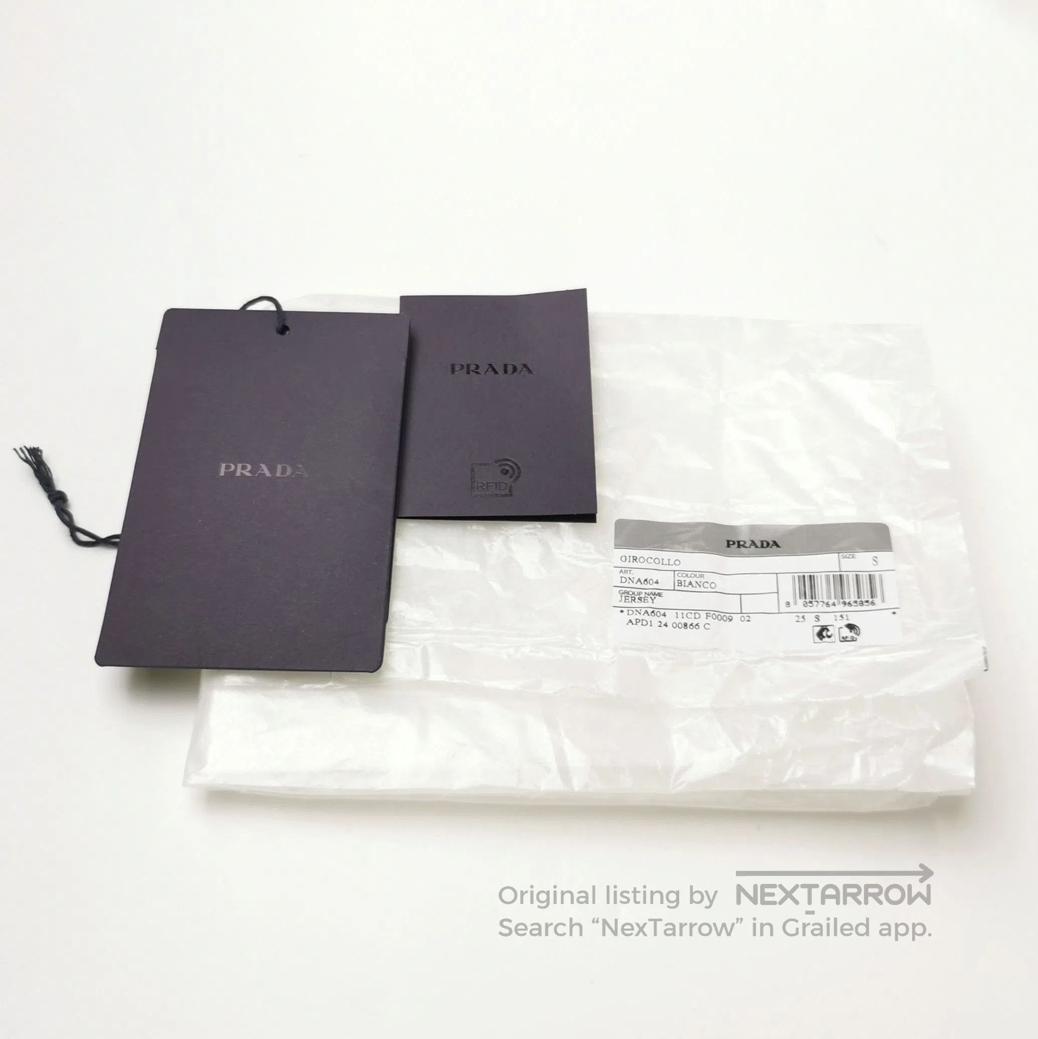 Prada Prada Classic White Cotton Crew Neck T. Size S / US 4 / IT 40 - 3 Thumbnail
