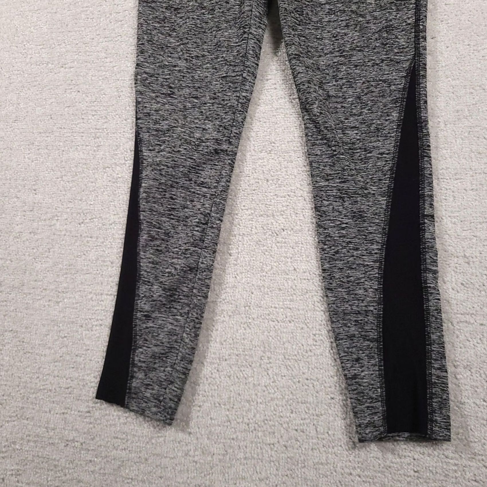 Vintage Fitz + Eddi Leggings Womens Small Gray Black High Waist Stretch Activewear Yoga Capris Size 28" / US 6 / IT 42 - 4 Thumbnail