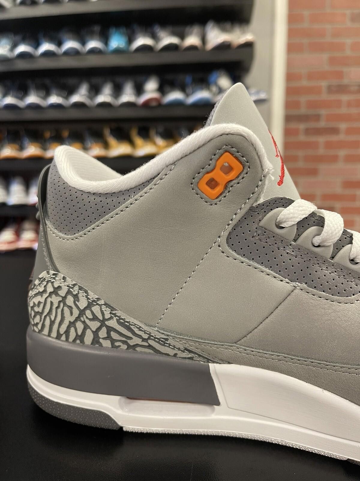 Jordan Brand Size 10.5 - Nike Air Jordan 3 Retro Mid Cool Grey CT8532-012 Size US 10.5 / EU 43-44 - 7 Thumbnail