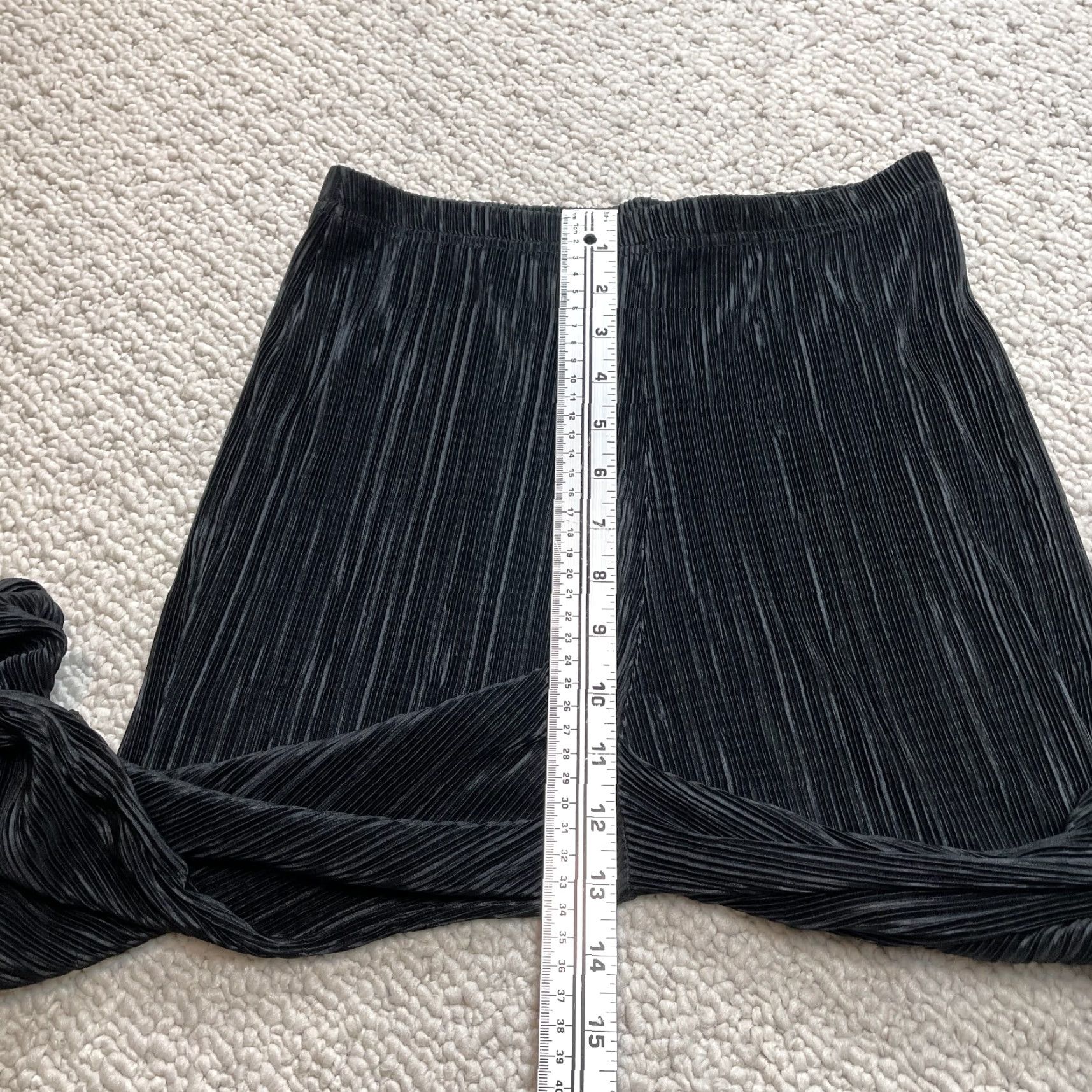 Boohoo Boohoo Womens 6 Black Stretch Ribbed Wide Leg High Rise Cropped Pants 26x21 Inseam 21 In Leggings Casual Size 28" / US 6 / IT 42 - 4 Thumbnail