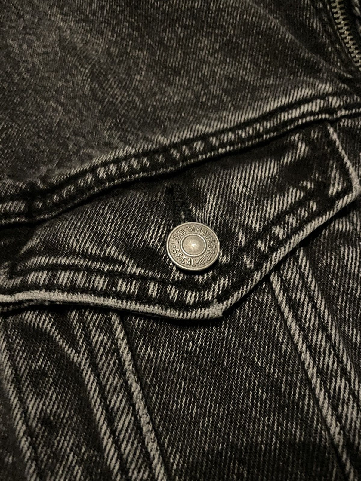 Levi's Vintage Clothing Levi's Black Convertible Zip-Sleeve Denim Trucker Jacket Size US M / EU 48-50 / 2 - 17 Thumbnail