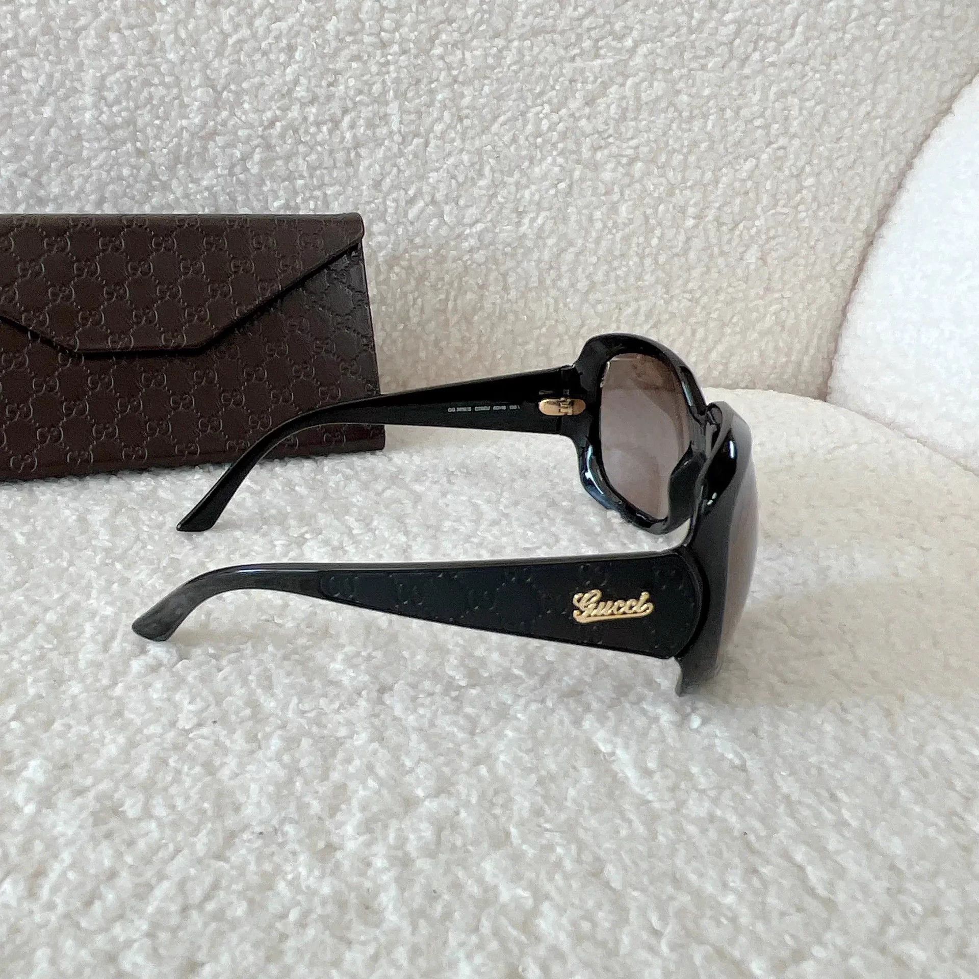 Gucci Gucci black pre-owned sunglasses Size ONE SIZE - 2 Thumbnail