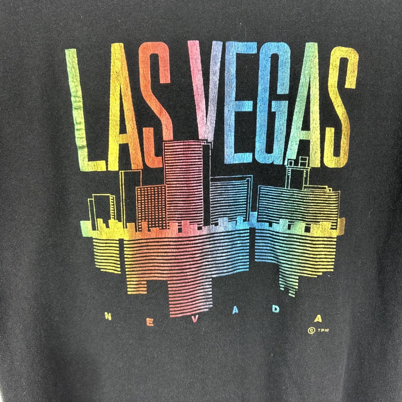 Vintage VINTAGE Las Vegas T Shirt XL Gambling Hotels Casinos City Scape Textile Prints 90s Mens Size US XL / EU 56 / 4 - 2 Thumbnail