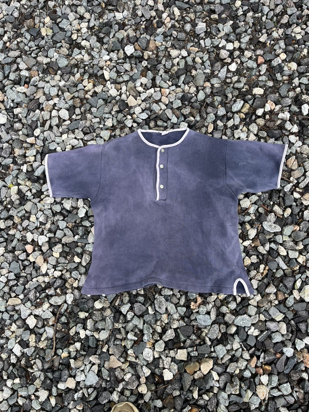 Vintage Vintage 60s Faded Navy Blue Two Tone Short Sleeve Sweatshirt Size US M / EU 48-50 / 2 - 1 Thumbnail