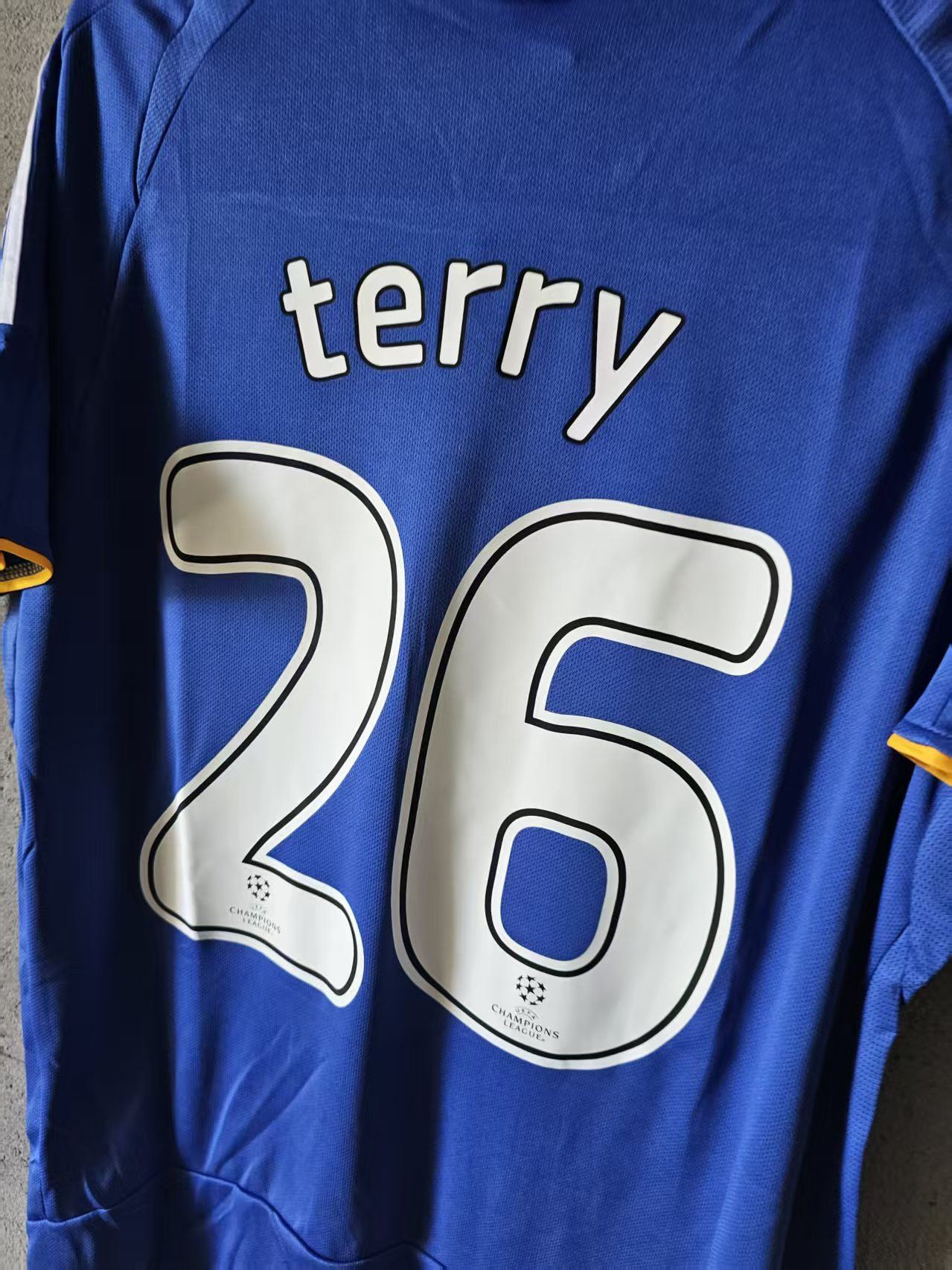 Other 2008 Chelsea 26 John Terry Jersey Home Size US L / EU 52-54 / 3 - 3 Thumbnail