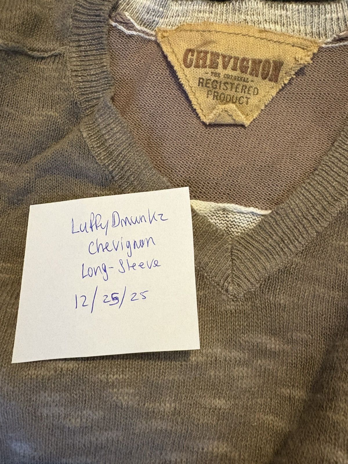 Chevignon Chevignon vintage v neck long sleeve Size US L / EU 52-54 / 3 - 7 Thumbnail