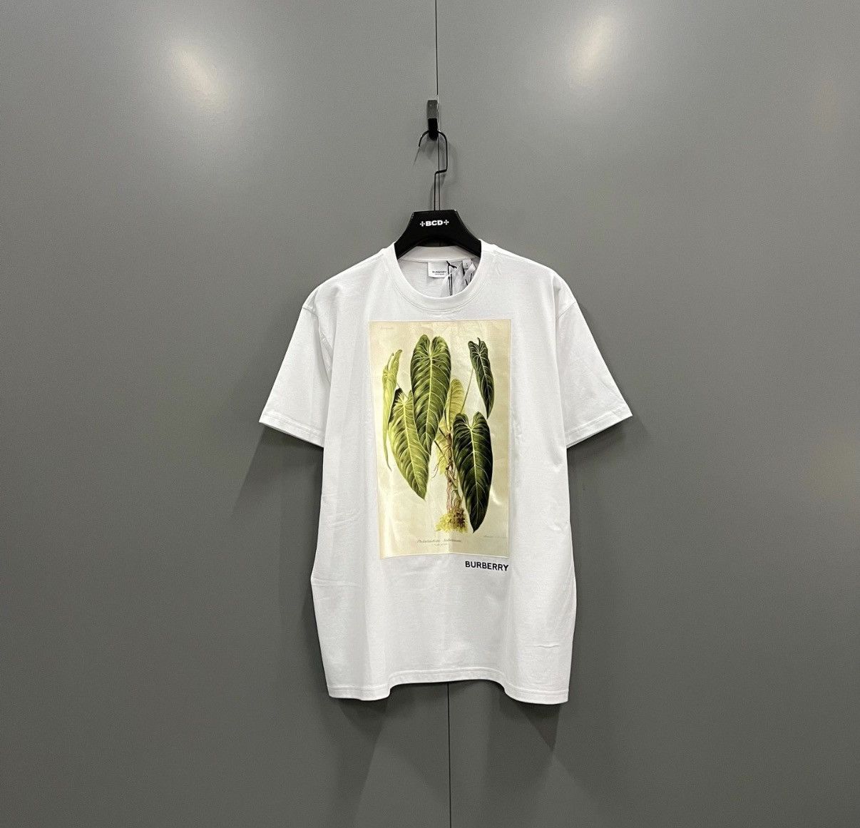Burberry Letter & Botanical Print Short Sleeve T-shirt J41