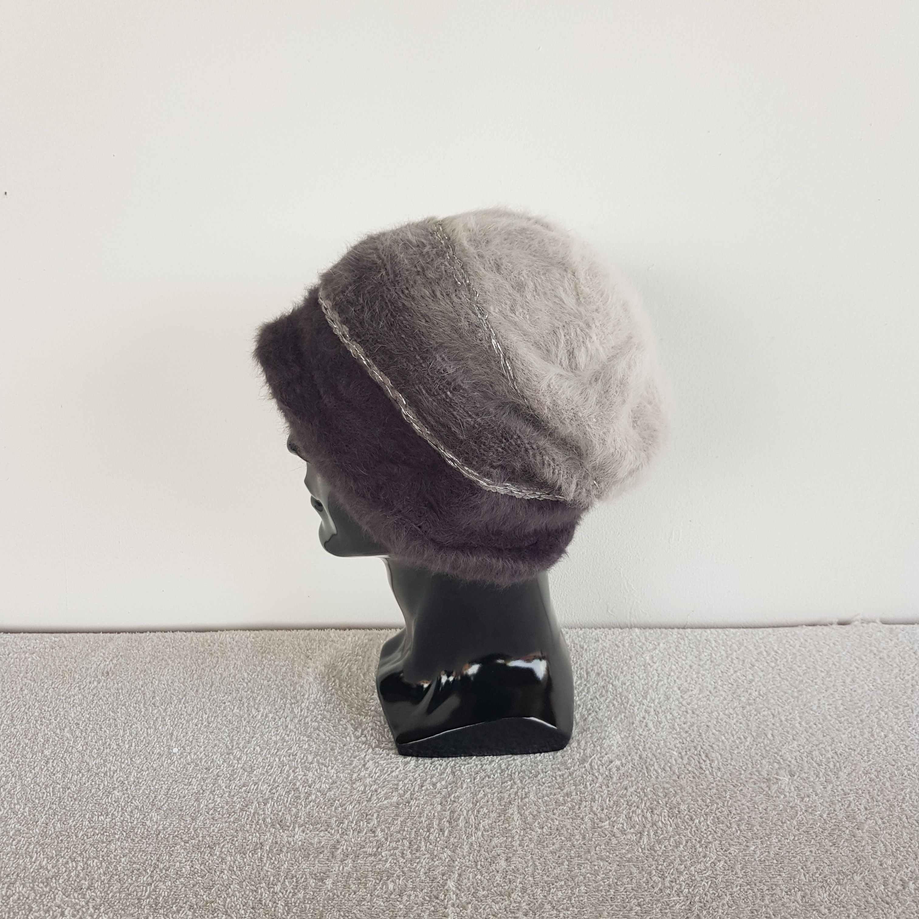 Other Vintage Japanese Wool Beanie Faux Fur Snow Caps Hats. Size ONE SIZE - 4 Thumbnail