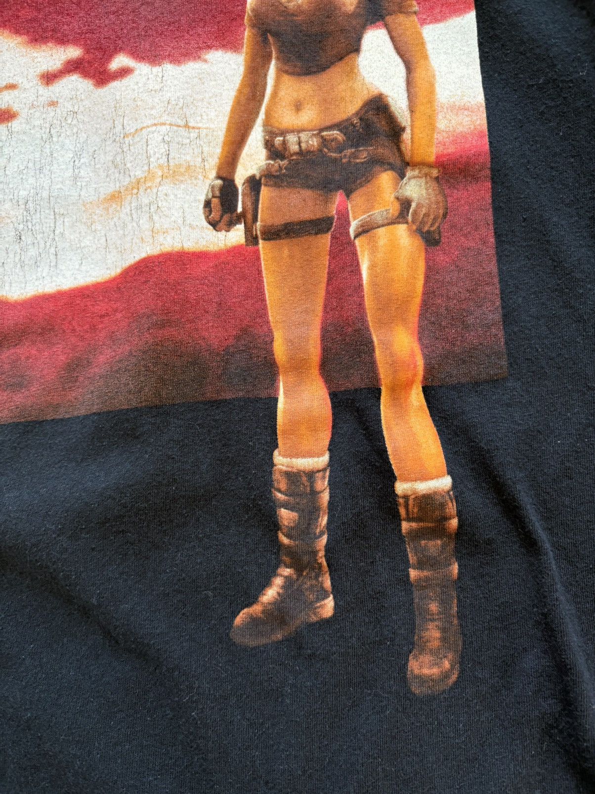 Gildan Lara Croft Tomb Raider Legend 2006 Promo Vintage Y2K Tee L Size US XL / EU 56 / 4 - 9 Thumbnail