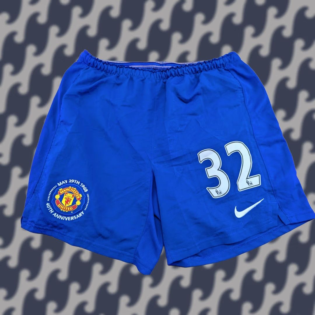 Nike Nike Manchester United Shorts Soccer 2008-2009 S Blue Adult Mens Tevez #32 Thord Athletic Size US 29 - 1 Thumbnail