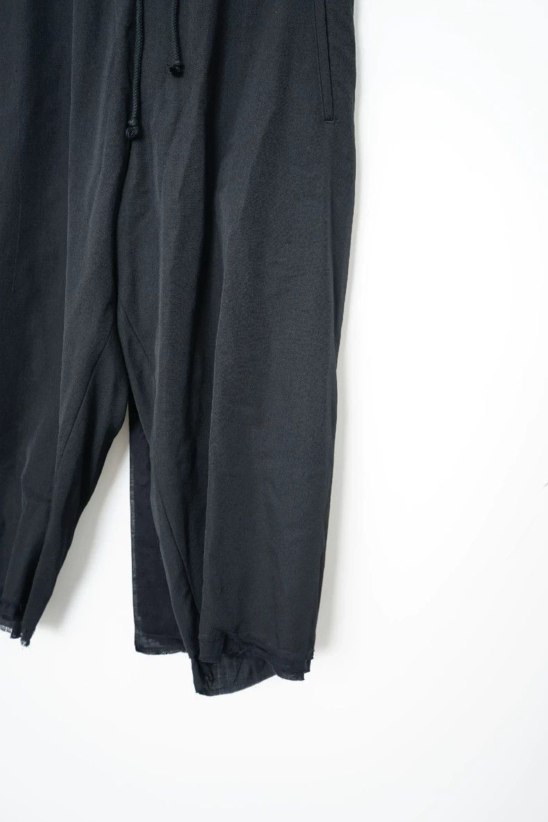 Yohji Yamamoto Yohji Yamamoto Black Wide-Leg Pants by Yohji Yamamoto Size 24" / US 00 / IT 34 - 4 Thumbnail