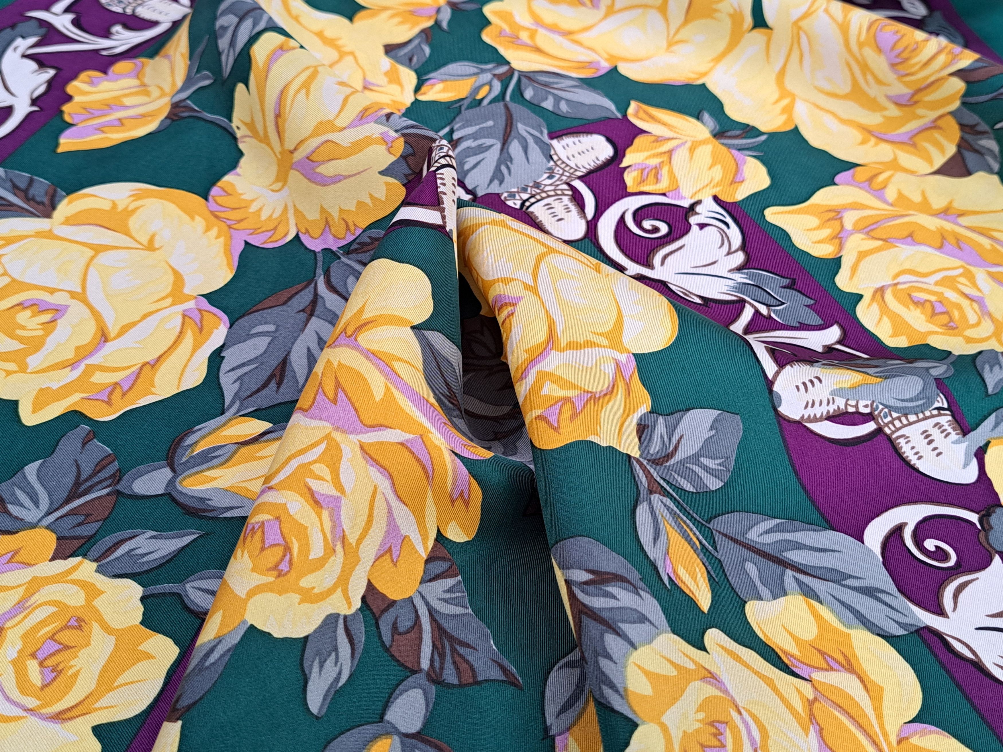 Nina Ricci × Vintage Vintage Nina Ricci silk flower scarf. Size ONE SIZE - 7 Thumbnail