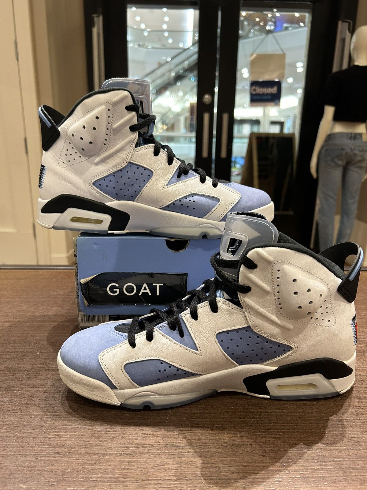 Jordan Brand Jordan 6 High ‘UNC White’ Size US 10.5 / EU 43-44 - 2 Thumbnail