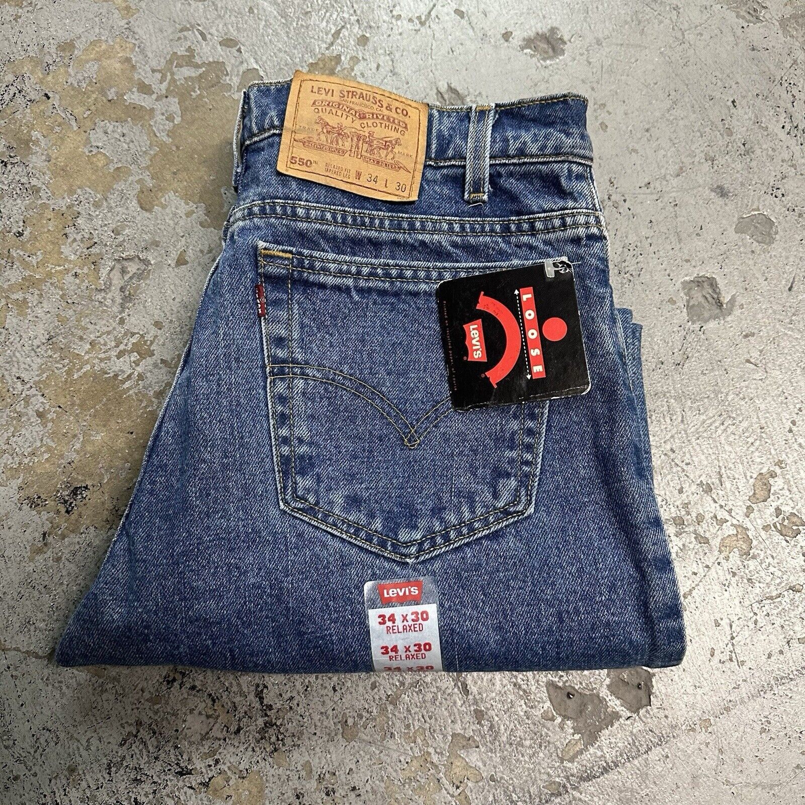 Levi's × Vintage NWT Vintage 90s Levi’s 550 Blue Loose Denim Jeans 34x30 NEW Size US 34 / EU 50 - 1 Thumbnail