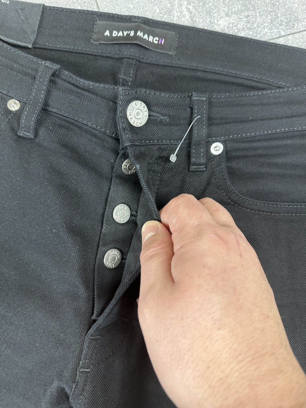 A Day's March A Days March Basic Black Denim Jeans Pants Size US 32 / EU 48 - 7 Thumbnail