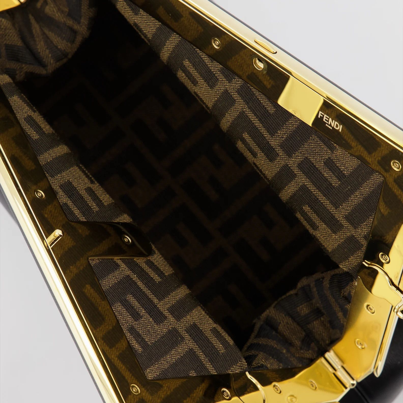 Fendi o1s1wg111125 Size: OS / First Midi Bag in Black Size ONE SIZE - 5 Thumbnail