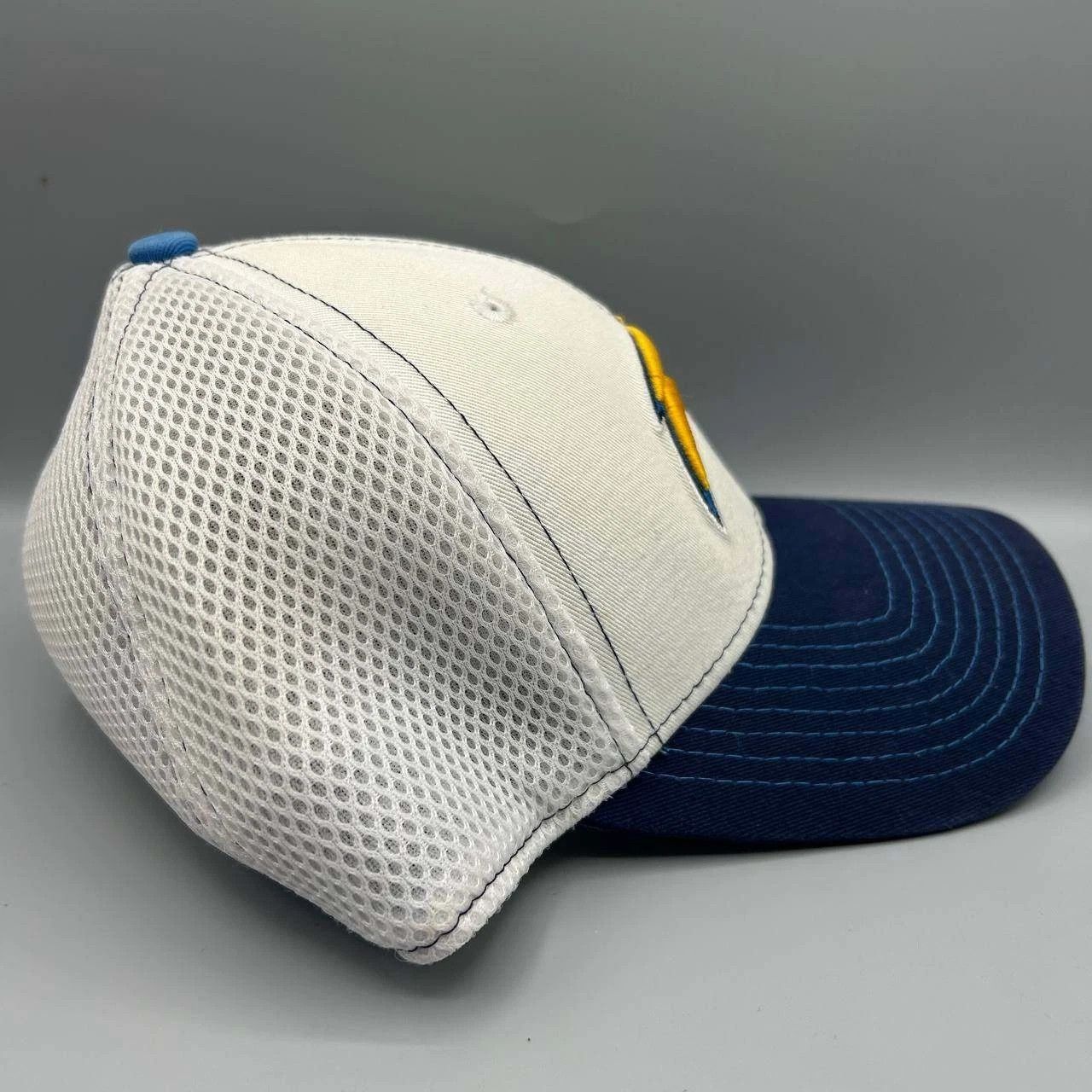 New Era Los Angeles LA Chargers Hat Men S-M NFL Stretch Fitted Cap Size ONE SIZE - 2 Thumbnail