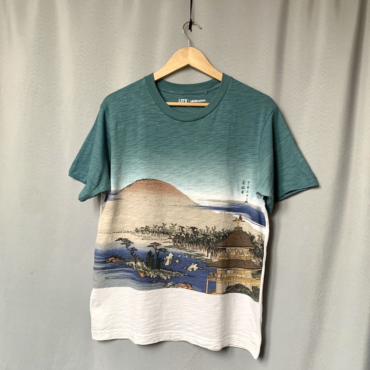 Uniqlo Uniqlo UT MFABoston tee medium streetwear Size US M / EU 48-50 / 2 - 1 Thumbnail
