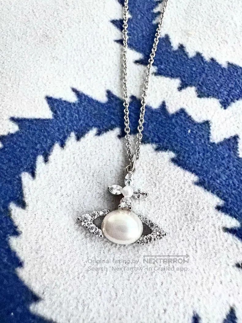 Vivienne Westwood Vintage White Pearl Saturn Necklace