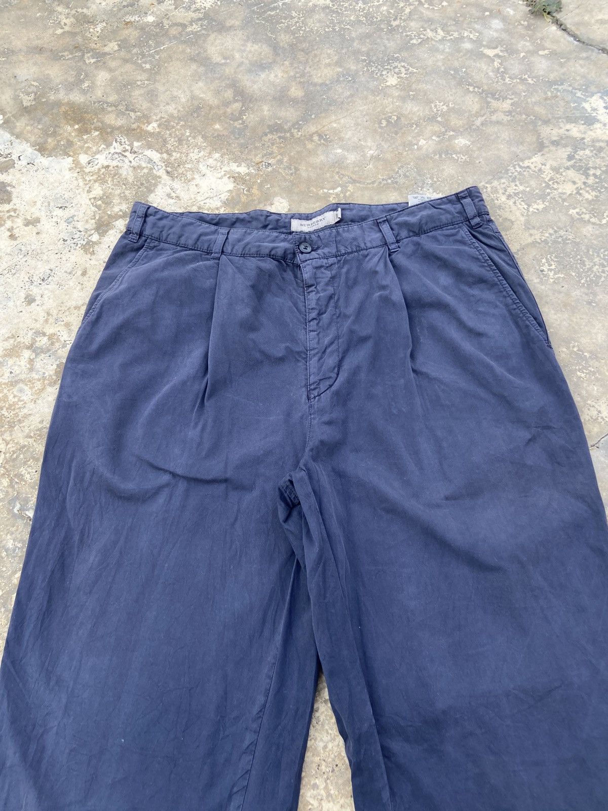 Burberry Burberry sun faded Size US 34 / EU 50 - 4 Thumbnail
