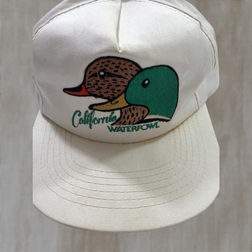 Vintage VINTAGE 90s California Waterfowl SnapBack Hat Men White Stained One Size Size ONE SIZE - 1 Thumbnail