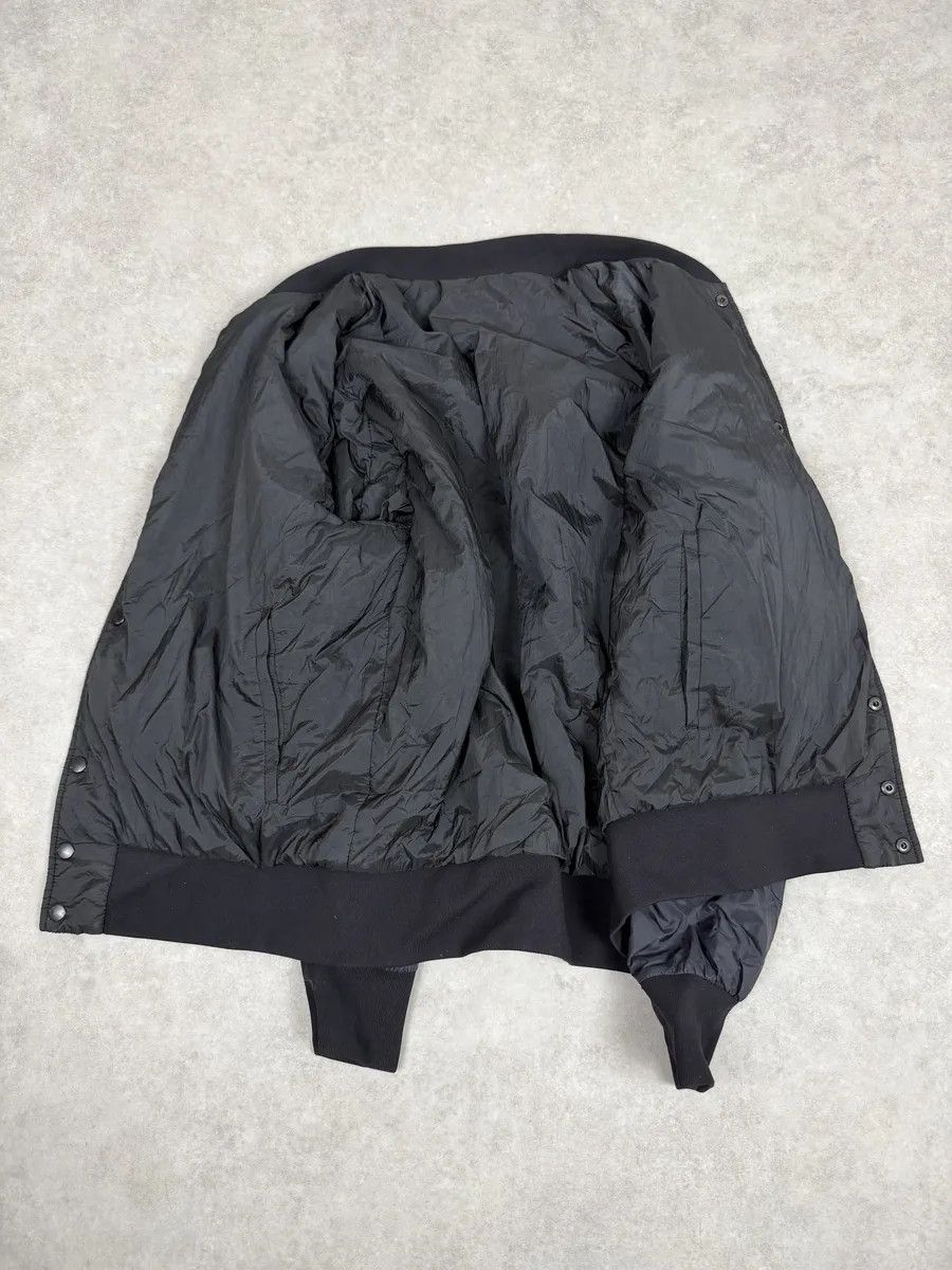 Emporio Armani AW2017 Emporio Armani Black & White Abstract Reversible Bomber Jacket Size US S / EU 44-46 / 1 - 10 Thumbnail