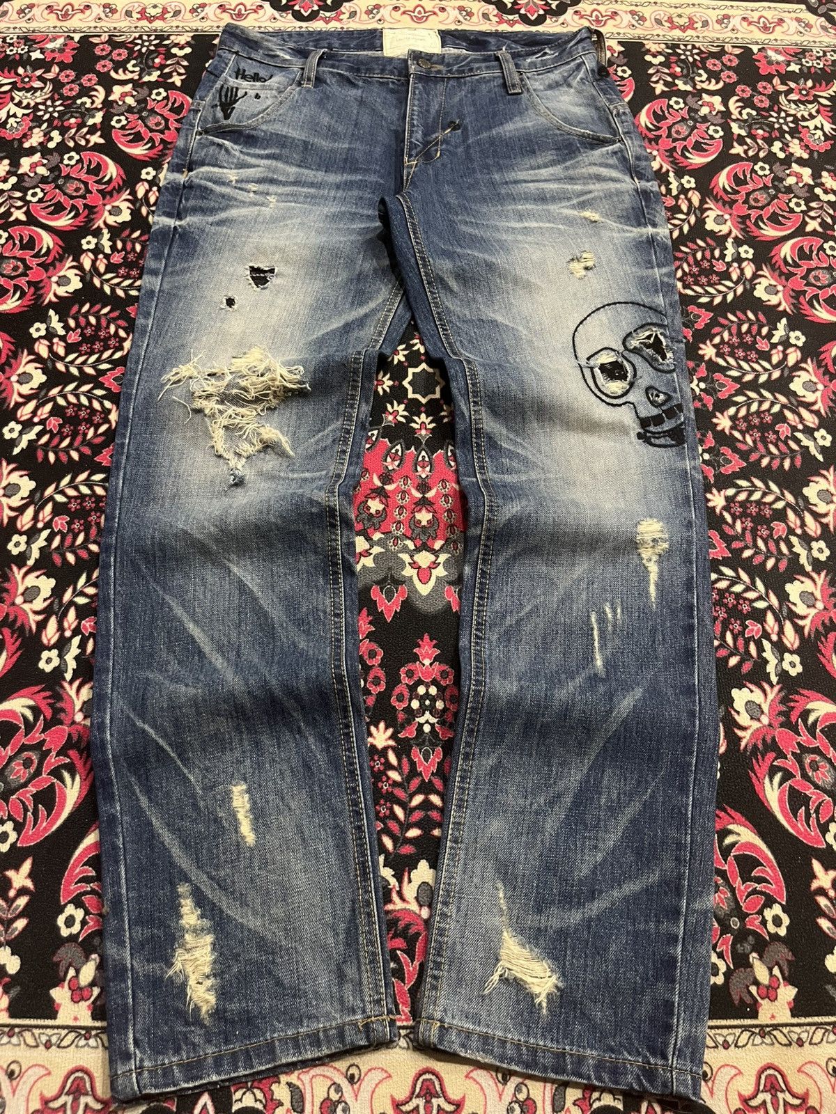 Hysteric Glamour Vintage Lolita “Doodles Skull” Distressed Blue Washed Jeans Size US 32 / EU 48 - 1 Thumbnail