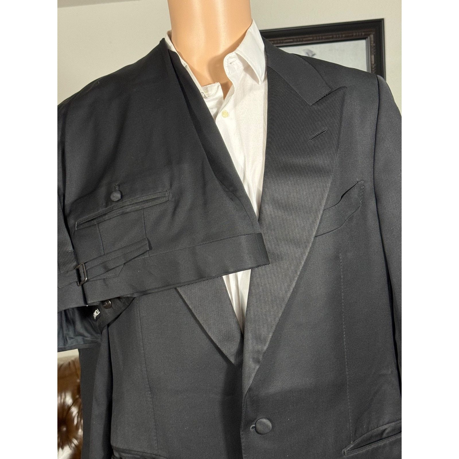 Tom Ford Wool Mohair Grossgrain Tuxedo Peak Lapel 54 40x31