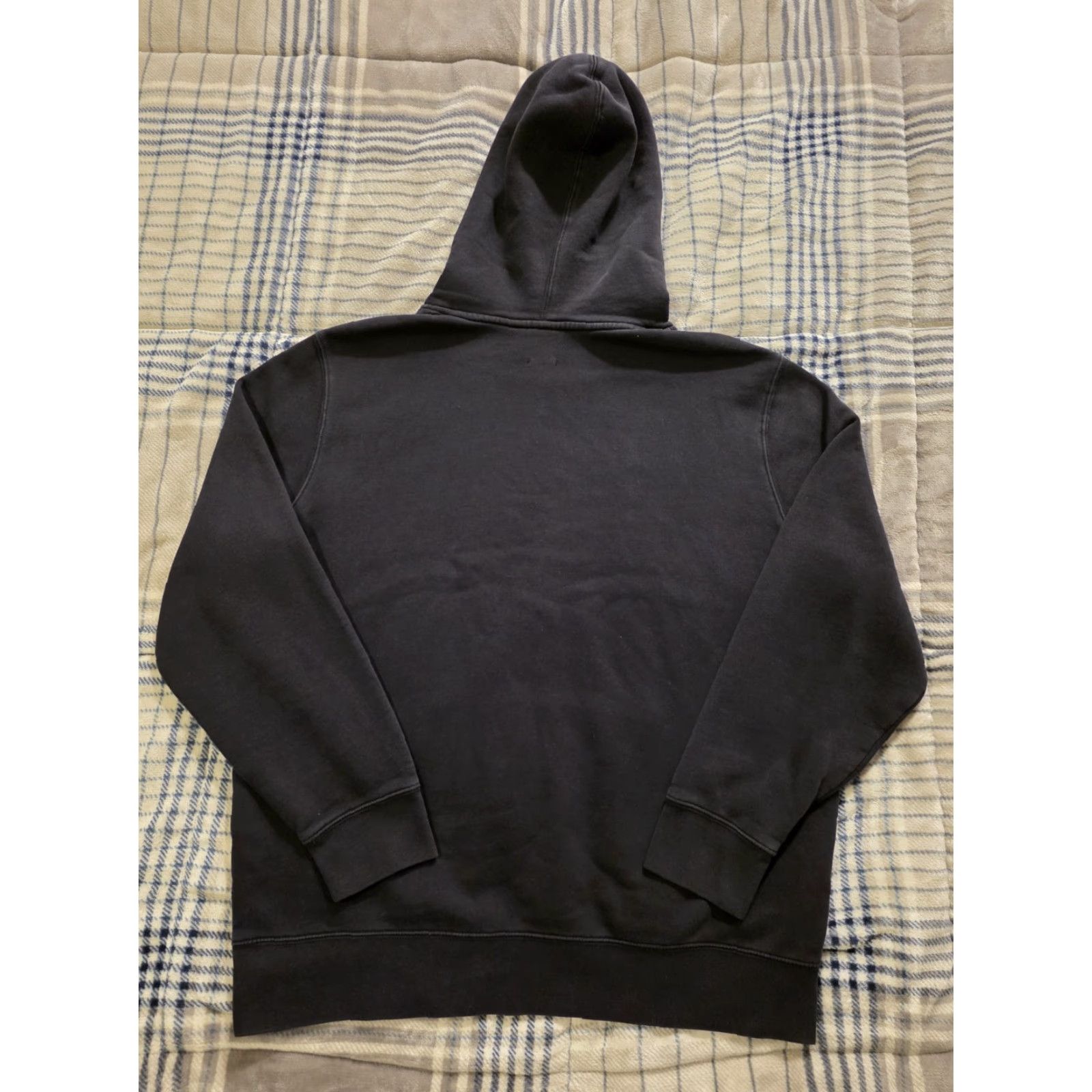 Levi's VINTAGE Levi's SilverTab Hoodie Center Logo Spellout Black Men L Cotton Fleece Graphic Print Hooded Pockets Crew Neck Retro Grunge 90s Size US L / EU 52-54 / 3 - 3 Thumbnail