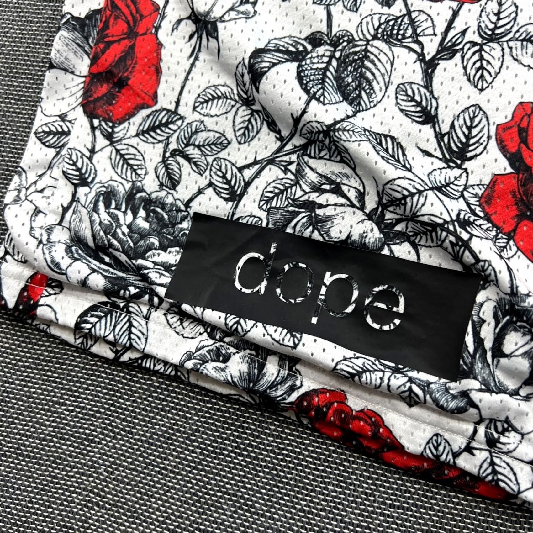 Pyrex Vision PYREX Vision Virgil Abloh Mens Shorts XL Basketball Black Dope Sports Roses Floral Pattern Athletic Drawstring Quick Dry Size US 36 / EU 52 - 7 Thumbnail
