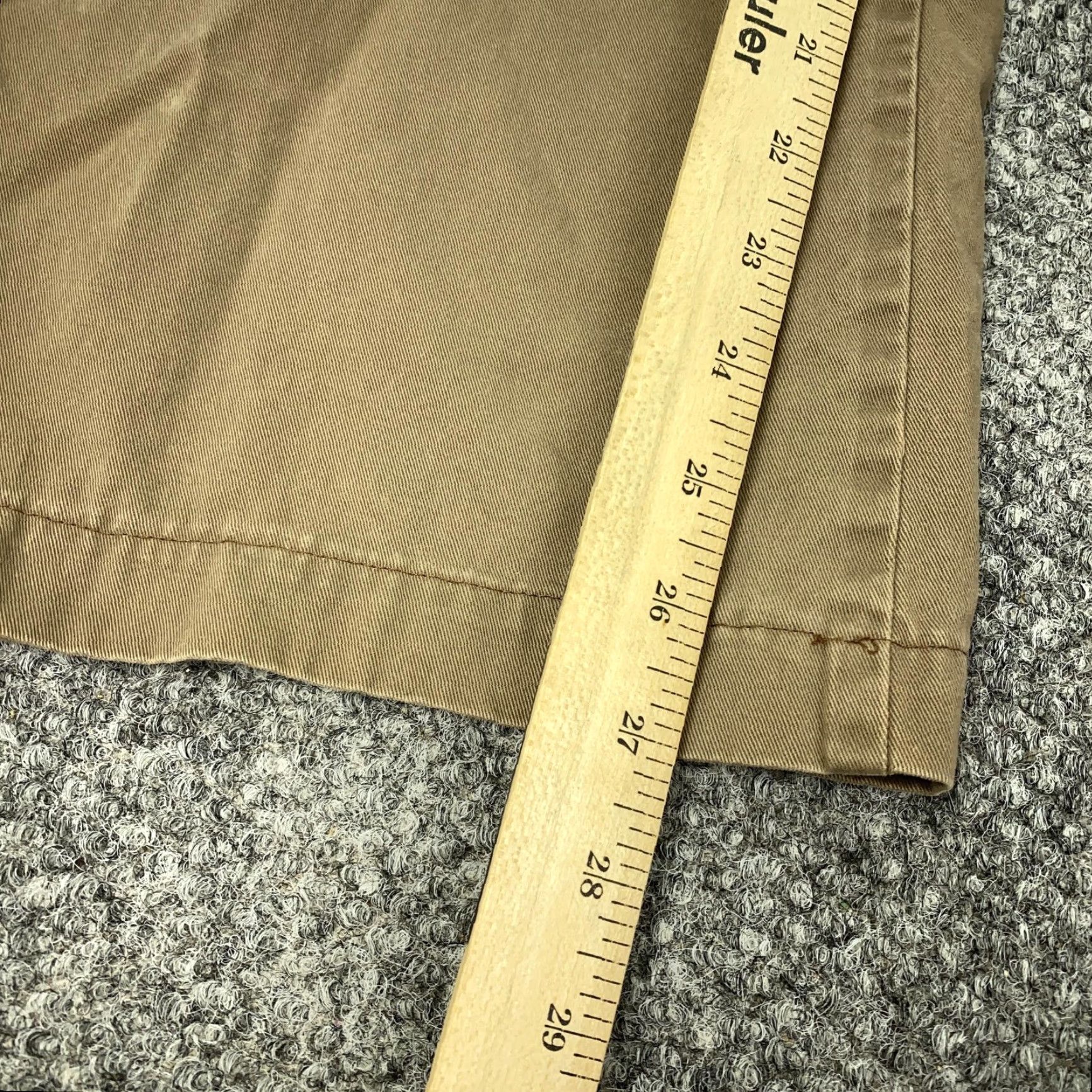 Eddie Bauer Eddie Bauer Pants Women 18 Petite Khaki Wide Leg Chino Casual Pockets Zip Button Twill Size 40" / US 18 - 6 Thumbnail