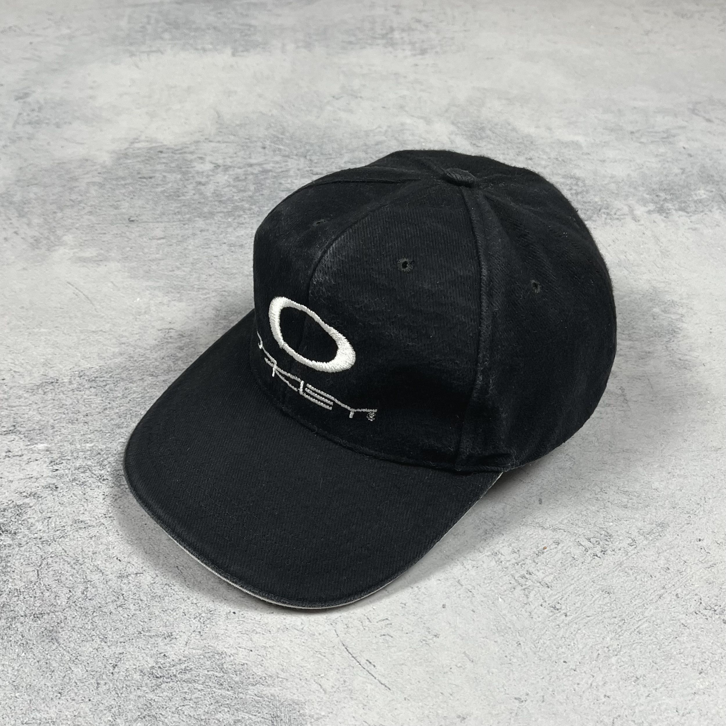 Oakley Vintage Oakley Iconic Big Logo Cap 00’s Size ONE SIZE - 1 Thumbnail