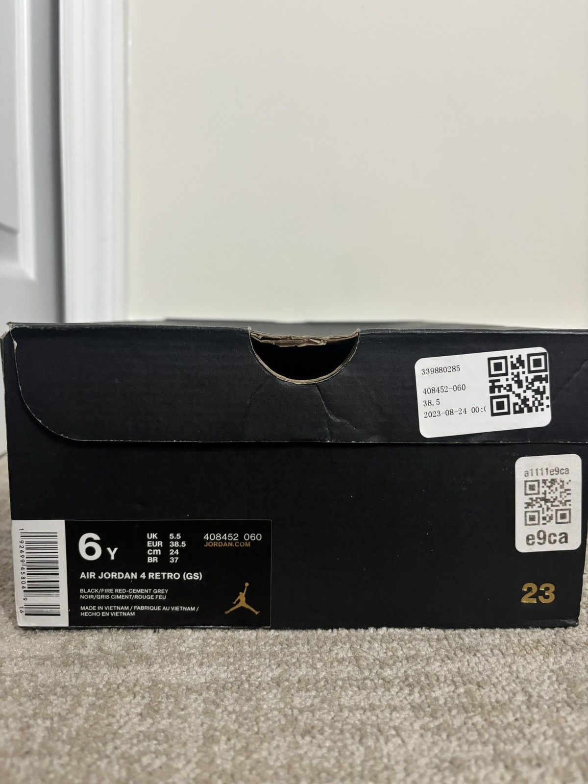 Jordan Brand × Nike Jordan 4 Breads Size US 6 / EU 39 - 6 Thumbnail