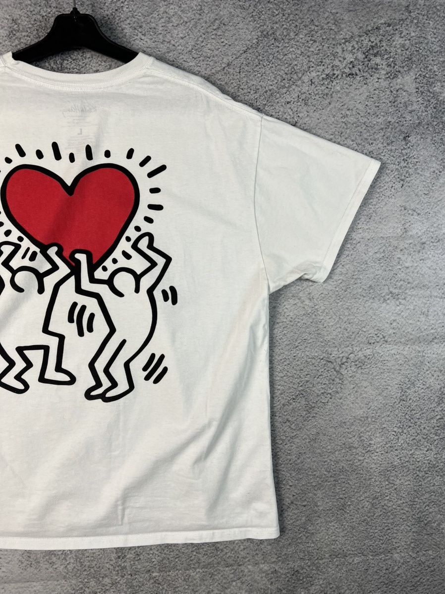 Keith Haring Keith Haring big Logo T-shirt Size US L / EU 52-54 / 3 - 5 Thumbnail