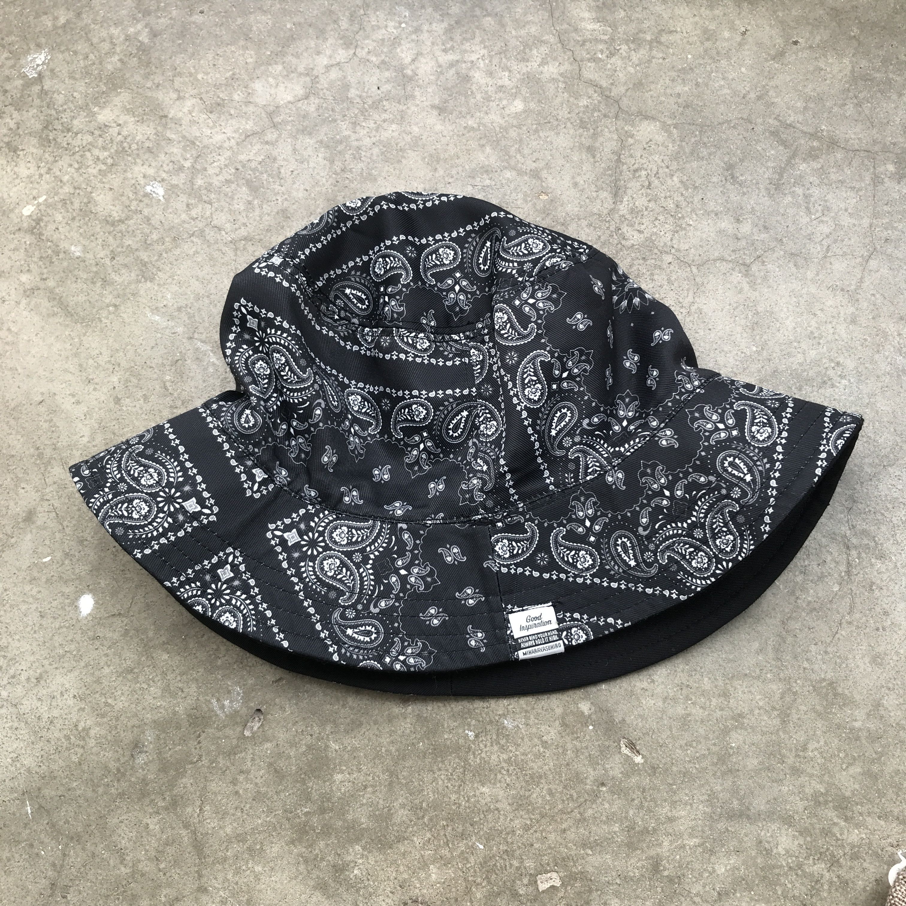 GU × Maison MIHARA YASUHIRO Gu x Miharayasuhiro reversible bucket hat Size ONE SIZE - 2 Thumbnail