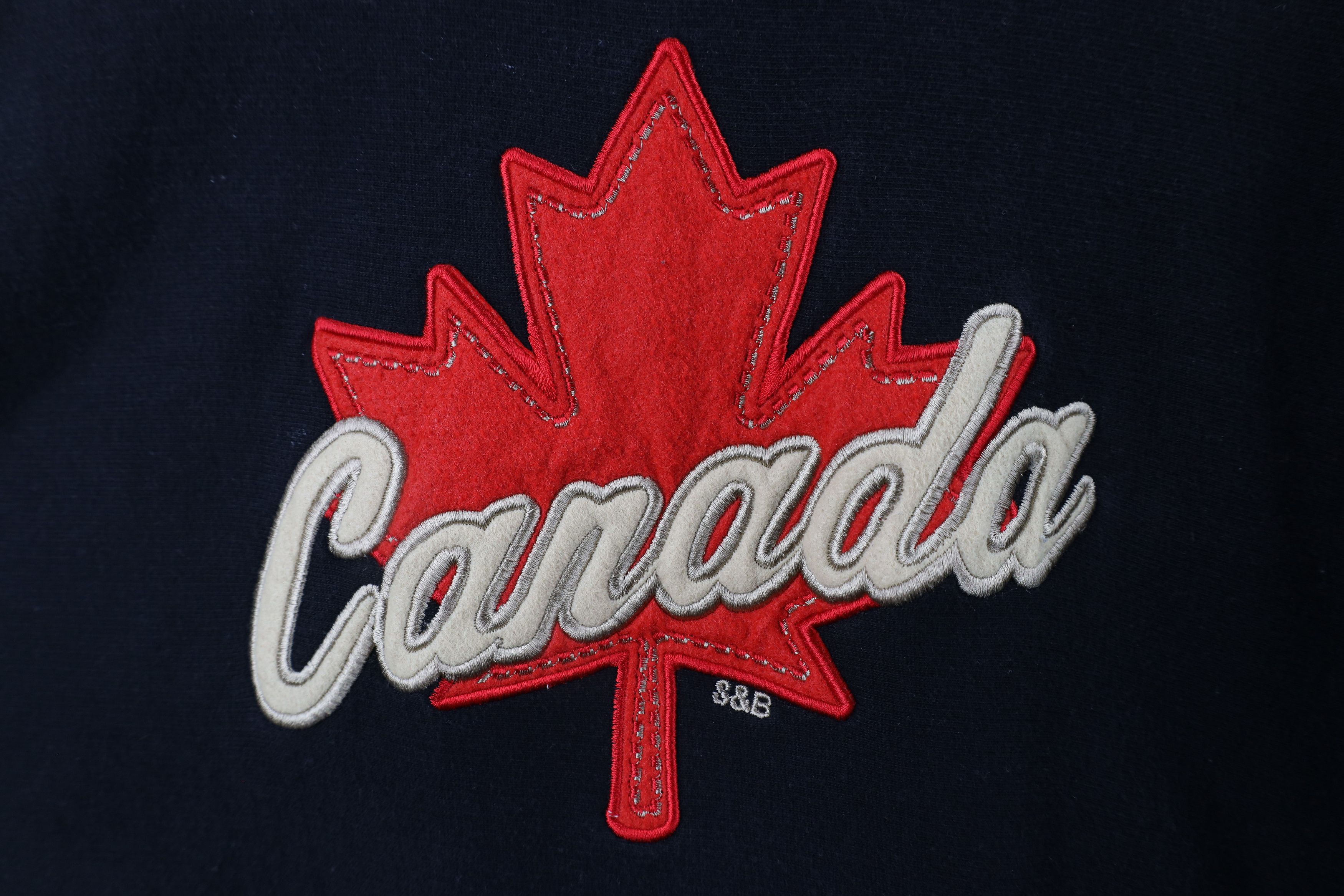 Vintage Vintage 90s Streetwear Out Canada Heavyweight Hoodie Black Size US XL / EU 56 / 4 - 6 Thumbnail
