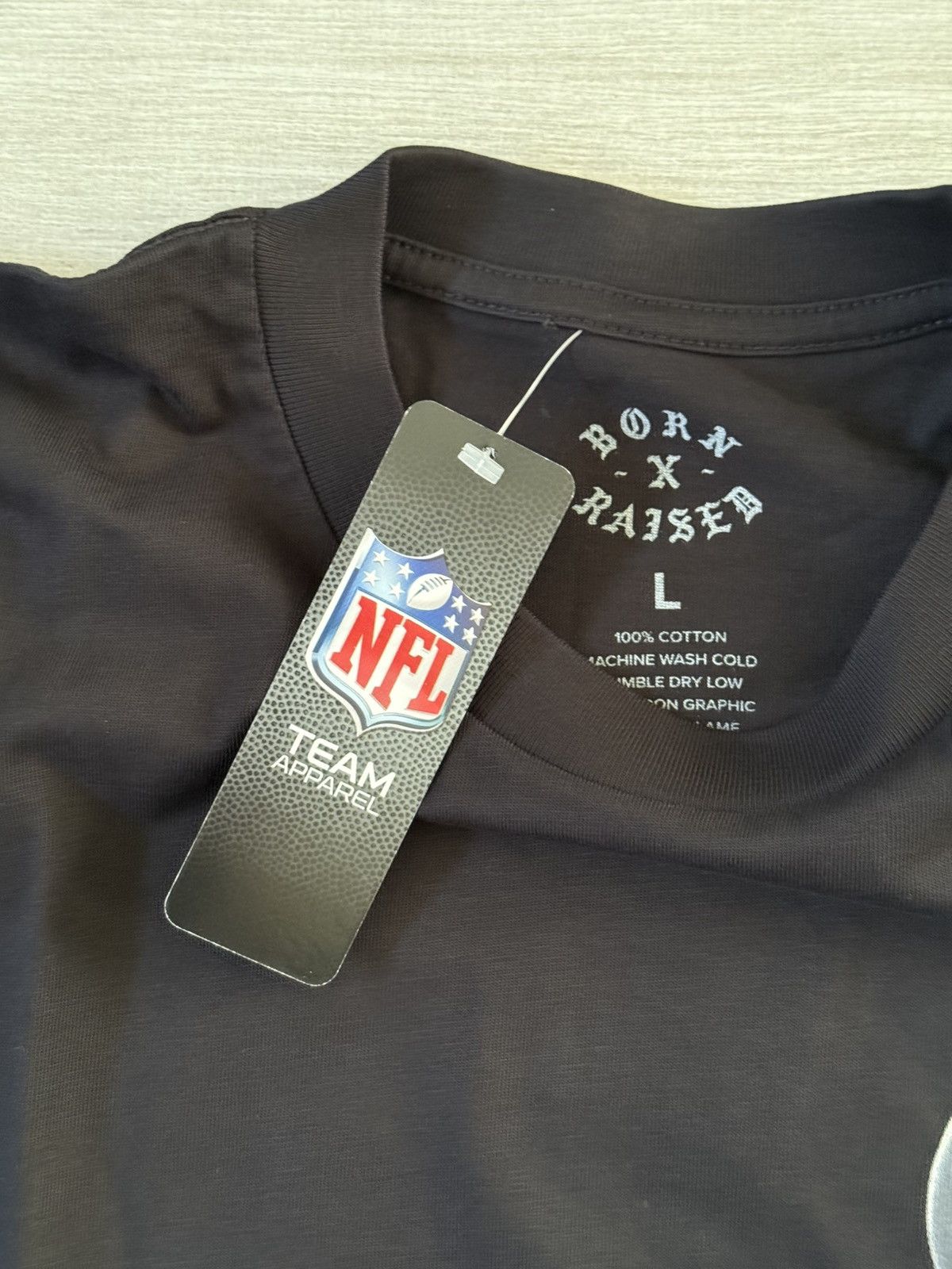 Born X Raised × NFL Men's BORN X RAISED Las Vegas Raiders Field Tee Sz L Large Size US L / EU 52-54 / 3 - 4 Thumbnail