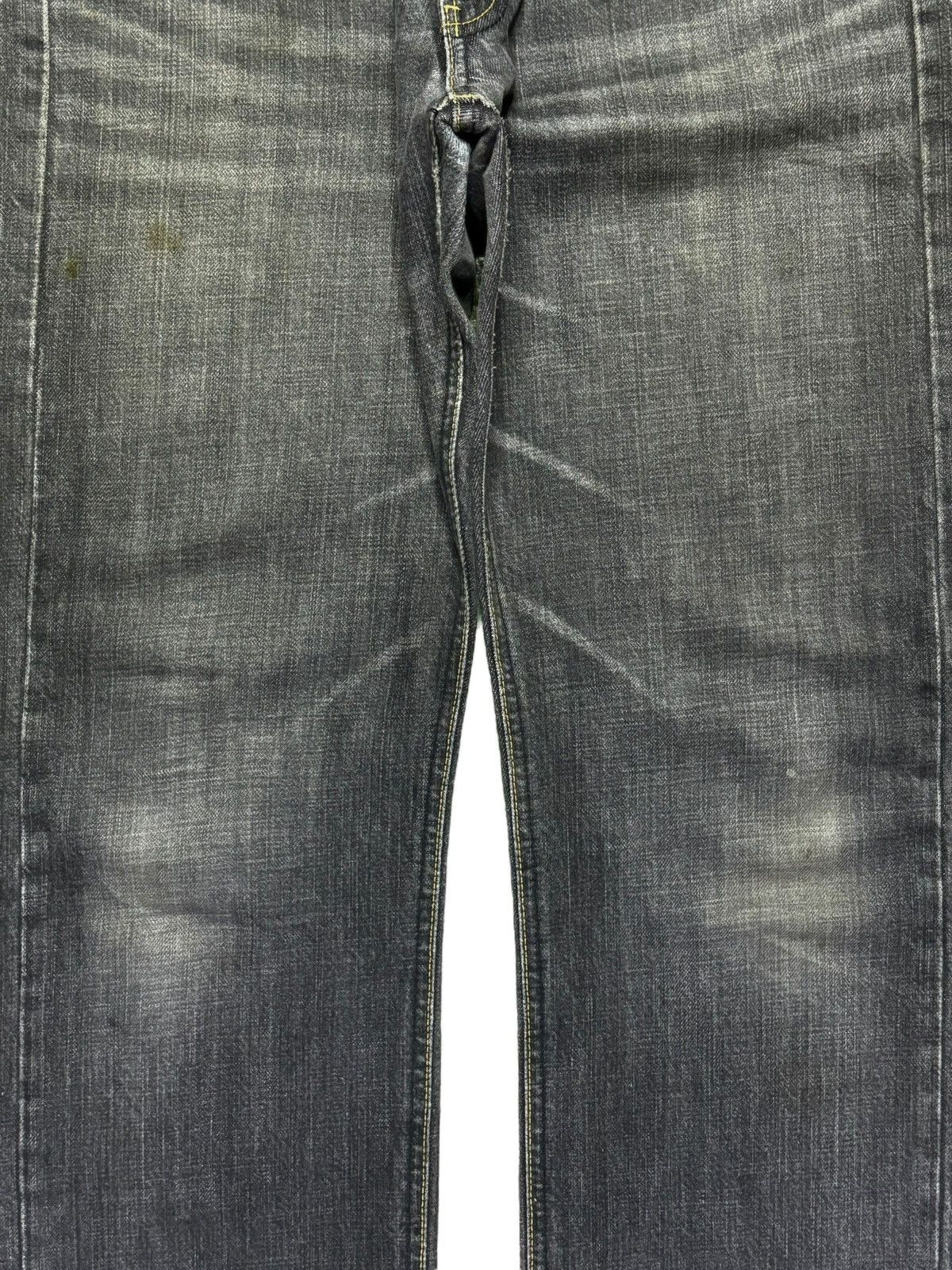 Paul Smith × Vintage Vintage Paul Smith Faded Wash Loose Fit Jeans Size US 32 / EU 48 - 5 Thumbnail