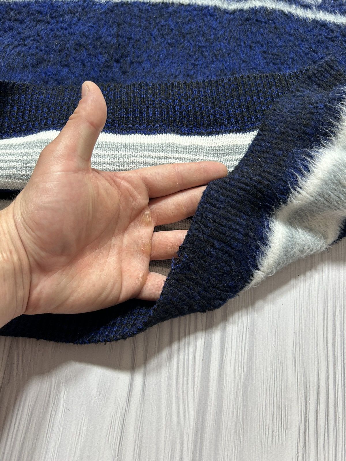 Vintage Vintage 1990’s Incas Artesanias Mohair Sweater Size US XXL / EU 58 / 5 - 7 Thumbnail