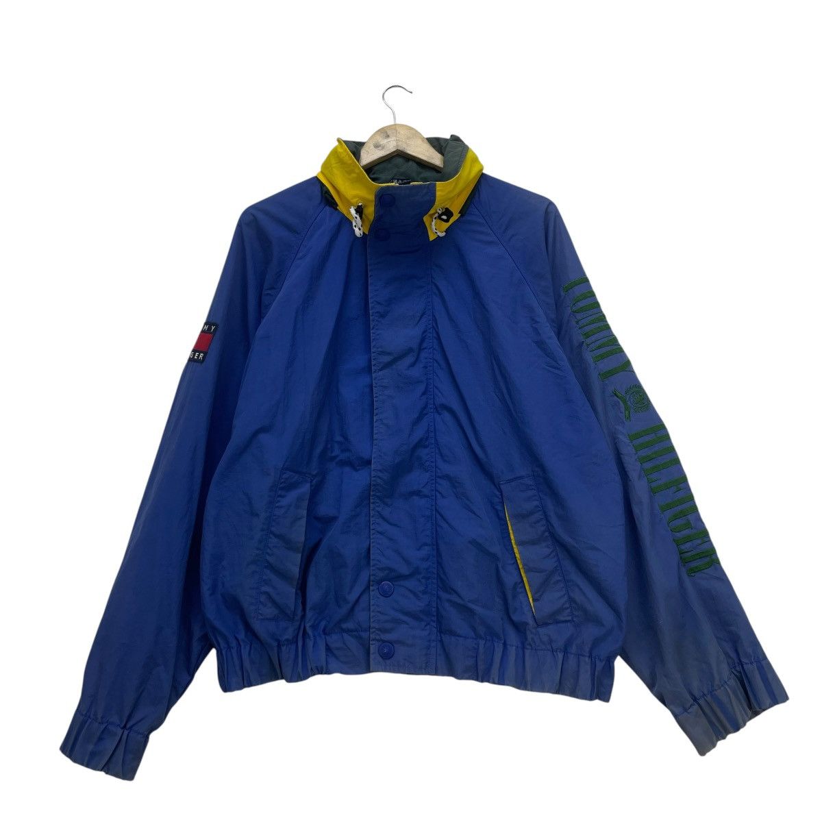 Tommy Hilfiger × Vintage Vintage Faded Tommy Hilfiger Spell Out Jacket Size US M / EU 48-50 / 2 - 1 Thumbnail