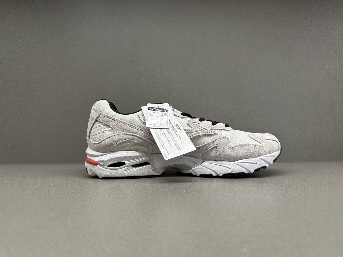 Mizuno Mizuno Wave Rider 10 Red Crowned Crane Size US 9.5 / EU 42-43 - 6 Thumbnail