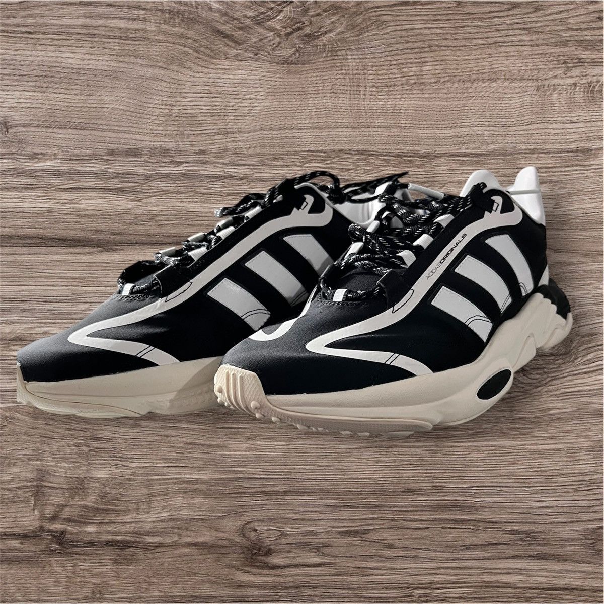 adidas Ozweego Pure