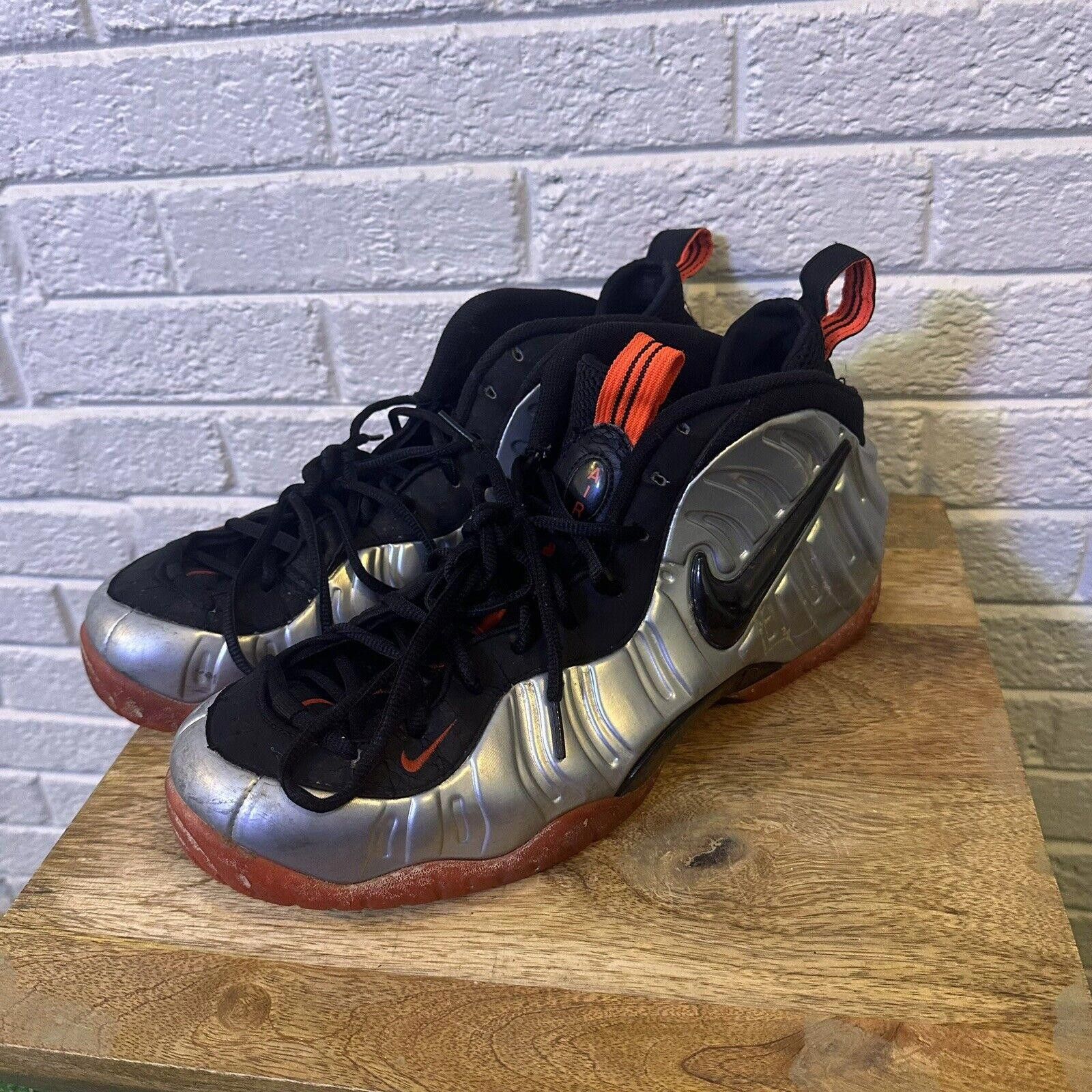 Nike *RARE* Size 15 - Nike Air Foamposite Pro Crimson 2012 Size US 15 / EU 48 - 2 Thumbnail
