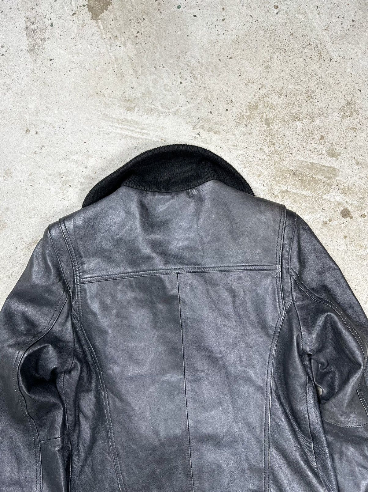 Japanese Brand × Vintage Vintage Y2K Black Genuine Leather Bomber Jacket Size US S / EU 44-46 / 1 - 11 Thumbnail