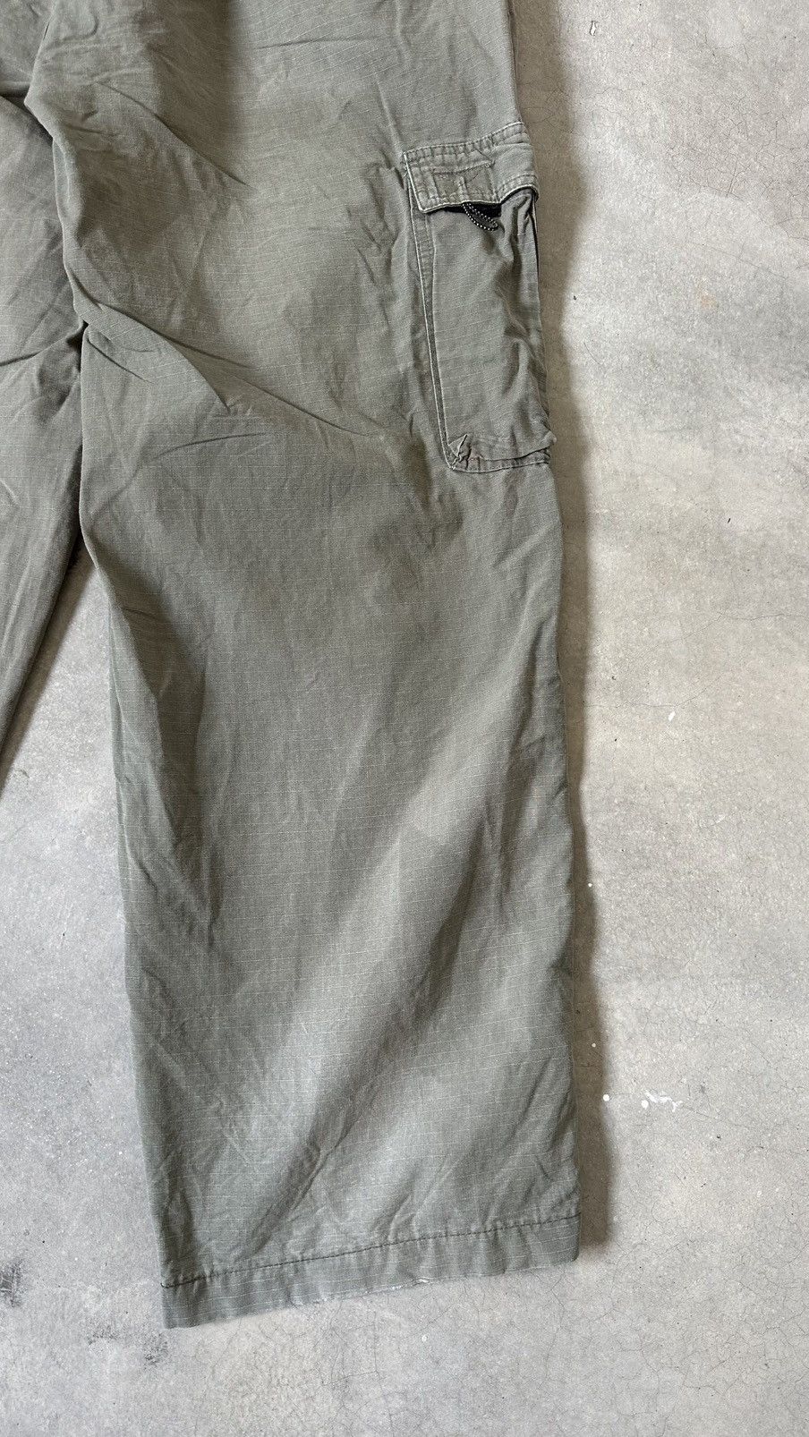 Other STAMINA MILITARY CARGO MULTIPOCKET PANT Size US 36 / EU 52 - 12 Thumbnail