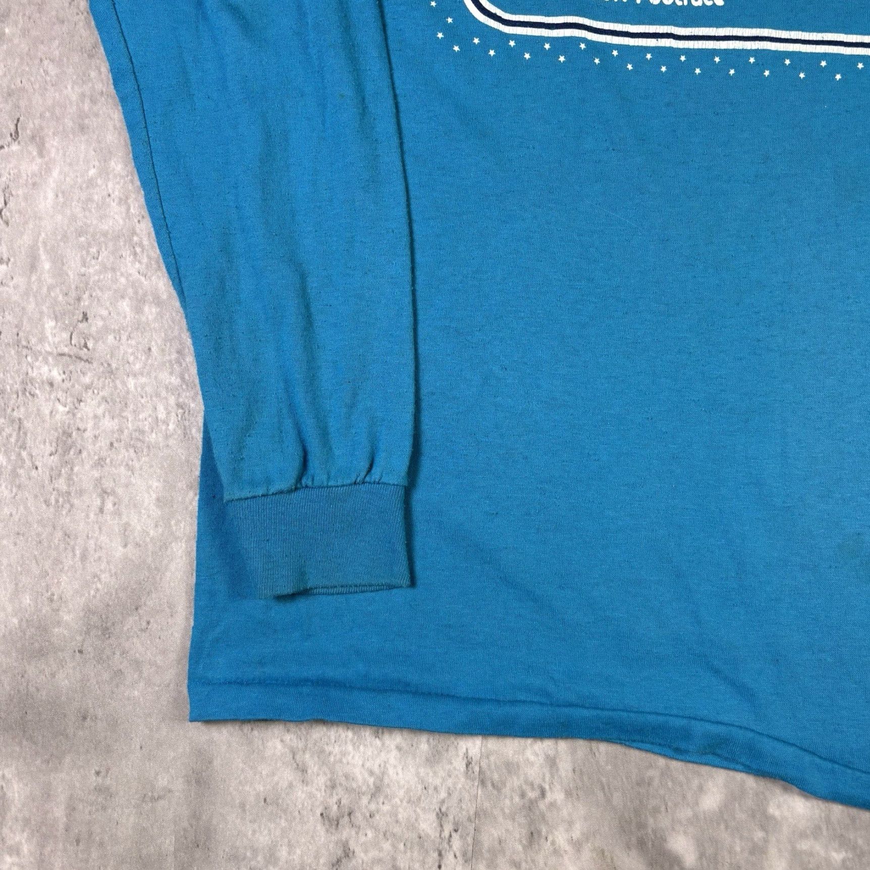 Vintage VINTAGE Marathon T Shirt Blue Long Sleeve 80s Graphic Print Crew Neck Adult L Mens Size US L / EU 52-54 / 3 - 7 Thumbnail